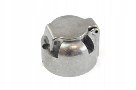 GNIAZDO ALUMINIOWE 7 PIN BIEGUNOWE 12V PRZYCZEPY